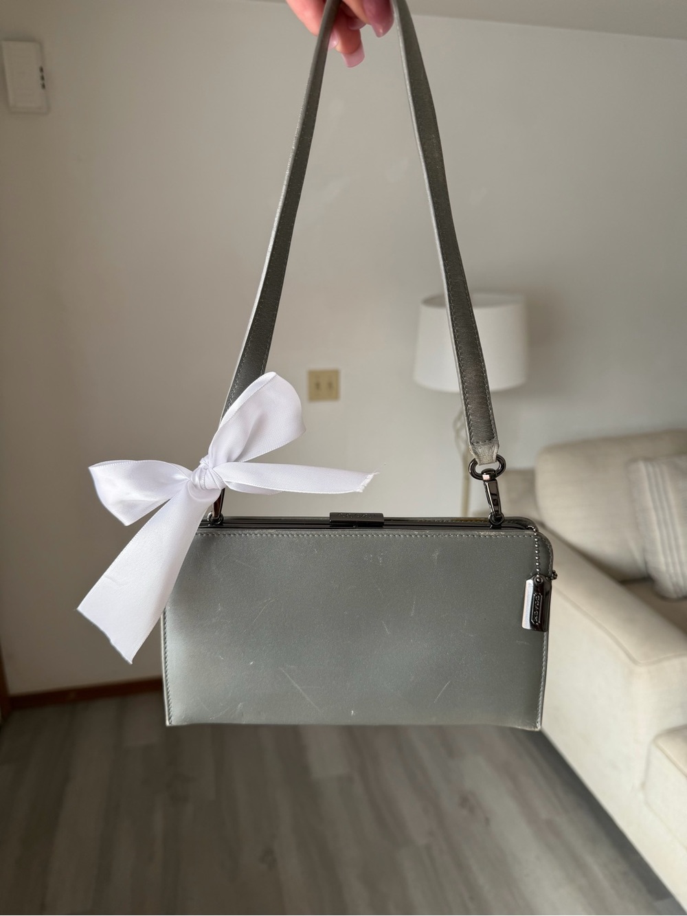 Vintage Coach Pearlized Silver Kisslock Bag
